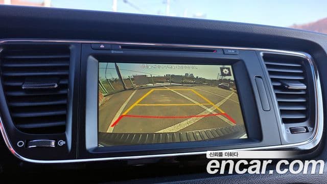 Kia All New Carnival Prestige, 2016 16