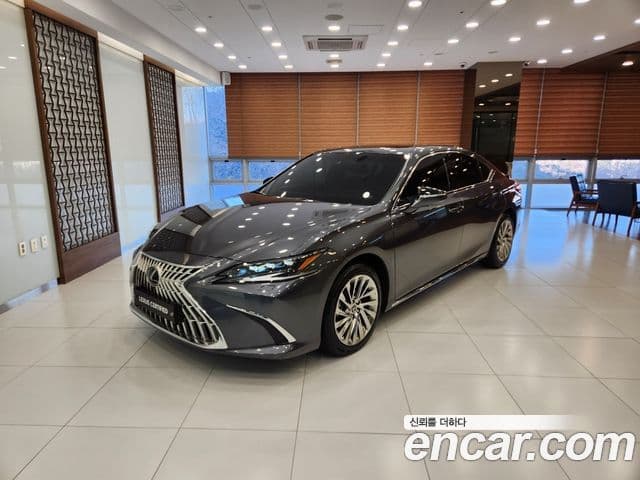 Lexus ES300h 7세대 Executive, 2026 1