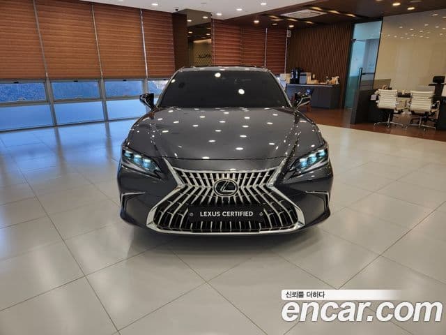 Lexus ES300h 7세대 Executive, 2026 3