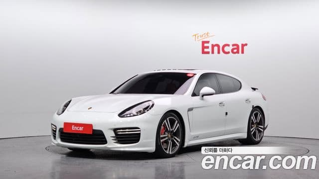 Porsche Panamera 970, 2015 1