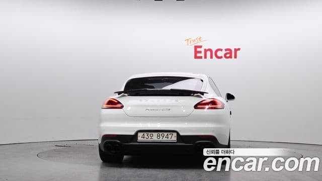 Porsche Panamera 970, 2015 4