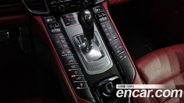 Porsche Panamera 970, 2015 9