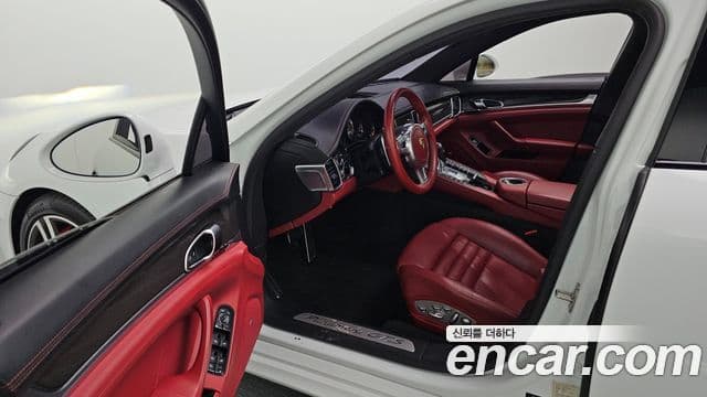 Porsche Panamera 970, 2015 10