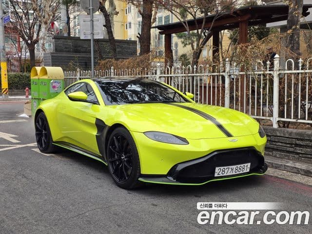 Aston Martin 밴티지 2세대 4.0 V8 купе, 2019 1