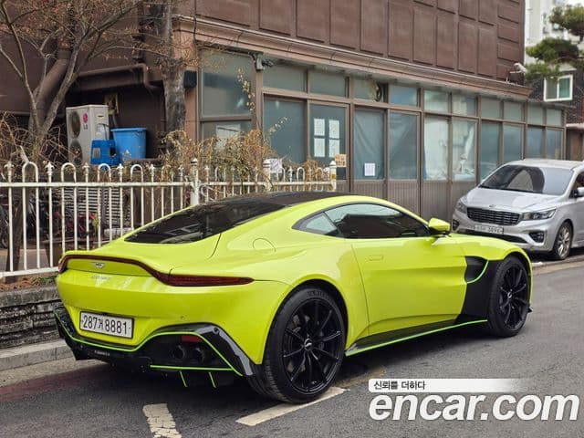 Aston Martin 밴티지 2세대 4.0 V8 купе, 2019 все фото