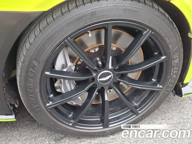 Aston Martin 밴티지 2세대 4.0 V8 купе, 2019 7