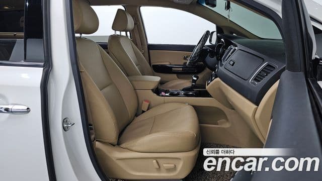 Kia The / новый New Carnival Prestige, 2019 10