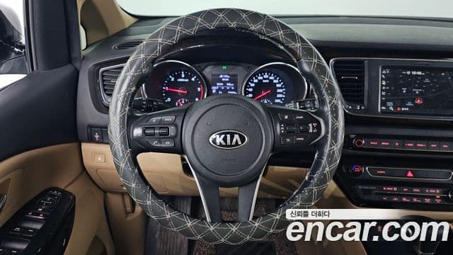 Kia The / новый New Carnival Prestige, 2019 13