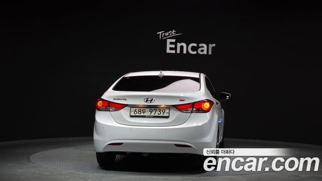 Hyundai Avante MD Premium, 2013 4