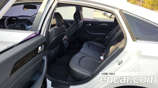 Hyundai LF Sonata 2.0 Smart, 2016 12