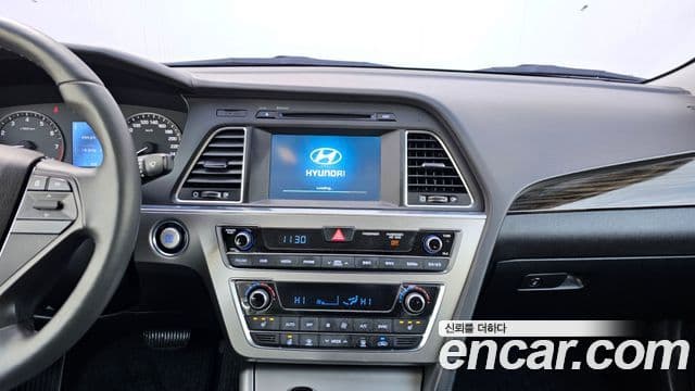 Hyundai LF Sonata 2.0 Smart, 2016 14