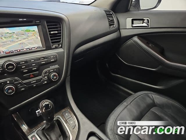 Kia K5 Prestige, 2013 9