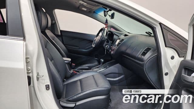 Kia K3 Luxury, 2013 11