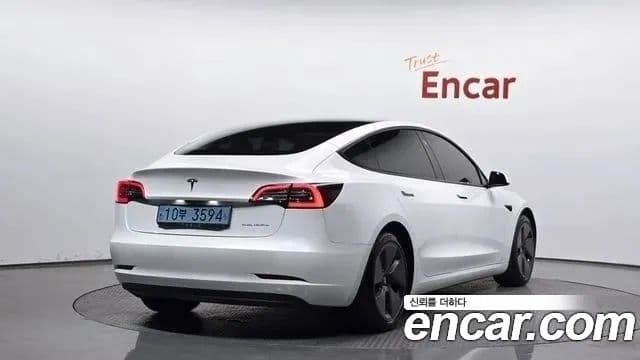 Tesla модель 3 Long Range, 2021 2
