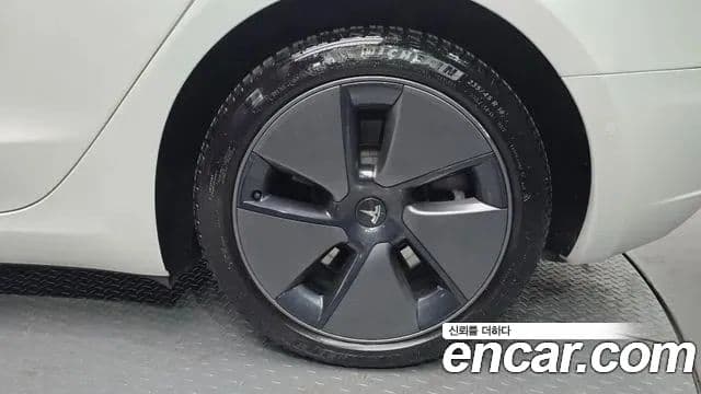 Tesla модель 3 Long Range, 2021 все фото