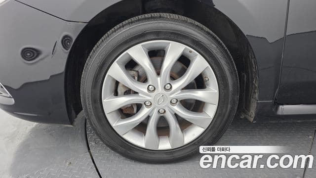 Renault Korea(Samsung) SM7 Nova LPLI 2.0 LPe для людей с инвалидностью, 2016 все фото