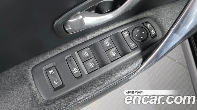 Renault Korea(Samsung) SM7 Nova LPLI 2.0 LPe для людей с инвалидностью, 2016 12