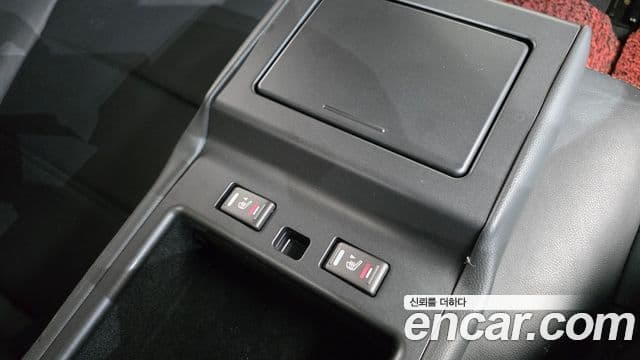 Renault Korea(Samsung) SM7 Nova LPLI 2.0 LPe для людей с инвалидностью, 2016 18