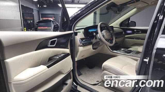 Kia Carnival 4세대 Signature, 2023 10