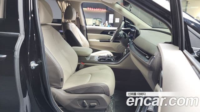 Kia Carnival 4세대 Signature, 2023 11