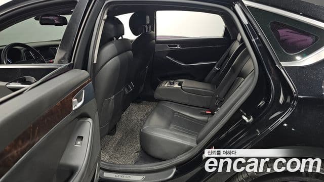 Hyundai Genesis DH Modern, 2016 11