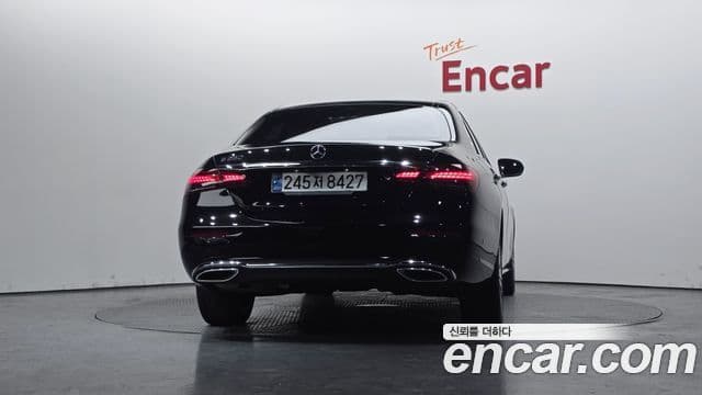 Mercedes-Benz E-класс W213 Avantgarde, 2021 4