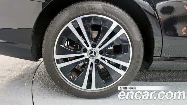 Mercedes-Benz E-класс W213 Avantgarde, 2021 все фото