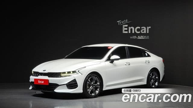 Kia K5 3세대 Signature, 2021 1