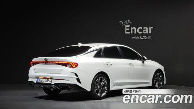 Kia K5 3세대 Signature, 2021 2