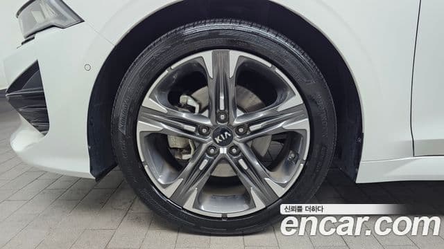 Kia K5 3세대 Signature, 2021 все фото