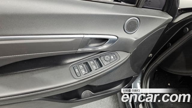Hyundai Sonata (DN8) Style, 2022 16