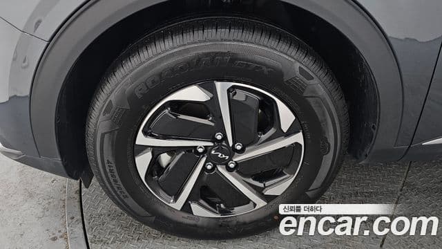 Kia Sportage 5세대 гибрид Prestige 2WD, 2024 все фото