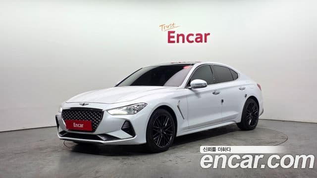 Genesis G70 Elite, 2019 1