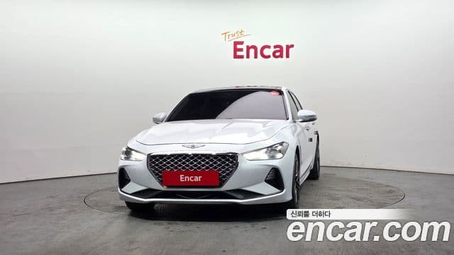 Genesis G70 Elite, 2019 3