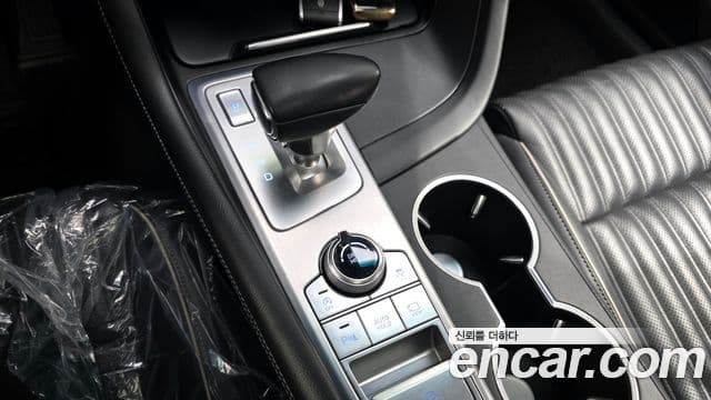 Genesis G70 Elite, 2019 9