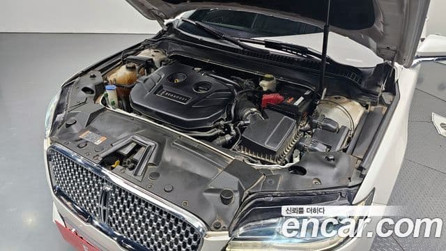 Lincoln New MKZ 2세대, 2017 6