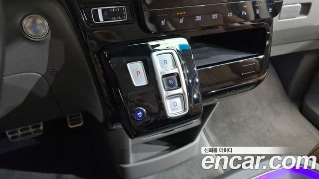 Hyundai Staria Mobility, 2023 9