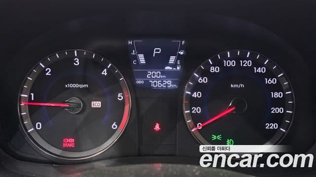 Hyundai Accent(новый кузов / новое поколение) Premier, 2012 8