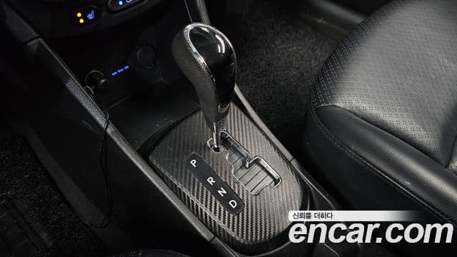 Hyundai Accent(новый кузов / новое поколение) Premier, 2012 9