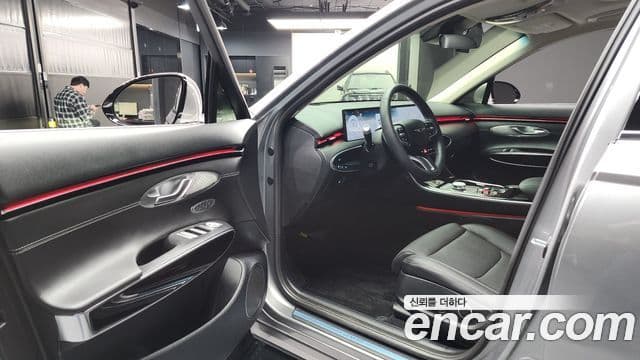 Genesis GV70, 2025 10