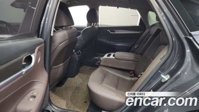 Hyundai Grandeur IG Special, 2018 11