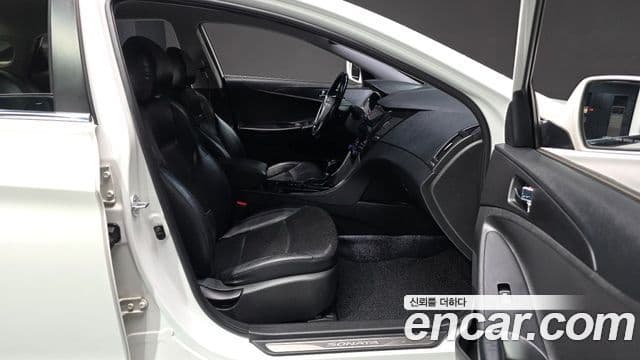 Hyundai Sonata The / новый 브릴리언트 Premium, 2013 10