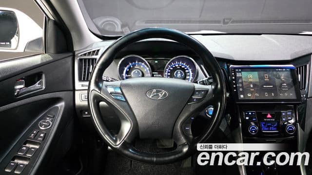 Hyundai Sonata The / новый 브릴리언트 Premium, 2013 13