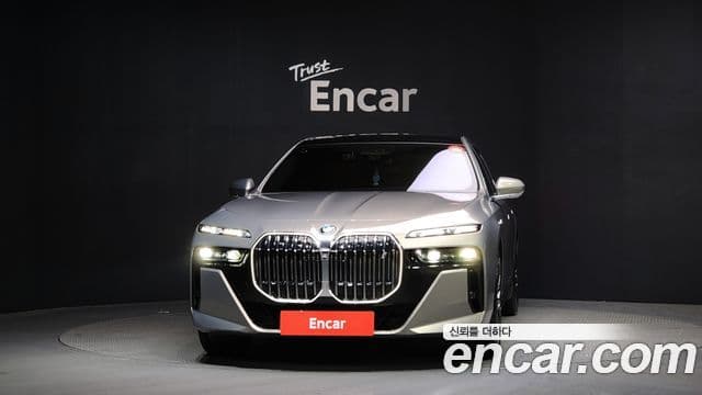 BMW i7 (G70) eDrive 50 M Sport, 2024 3