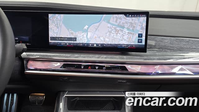 BMW i7 (G70) eDrive 50 M Sport, 2024 14