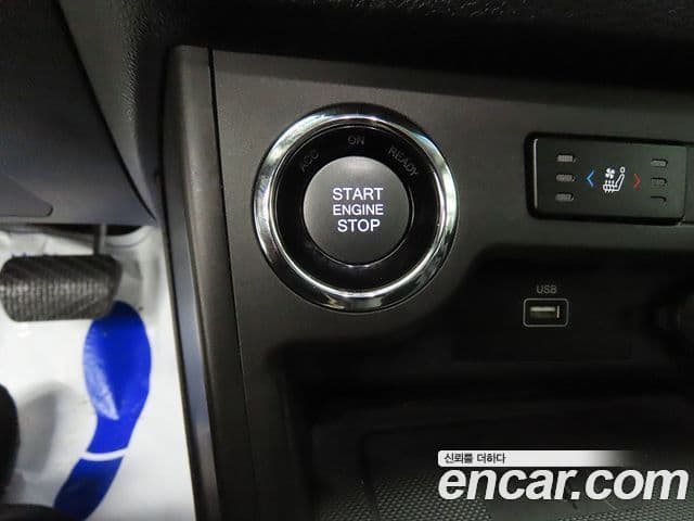 KG모빌리티(SsangYong) Korando EV (이모션) E5, 2022 11