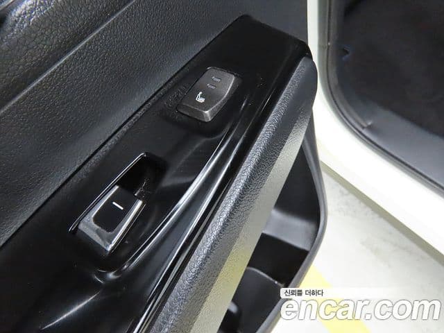 KG모빌리티(SsangYong) Korando EV (이모션) E5, 2022 15