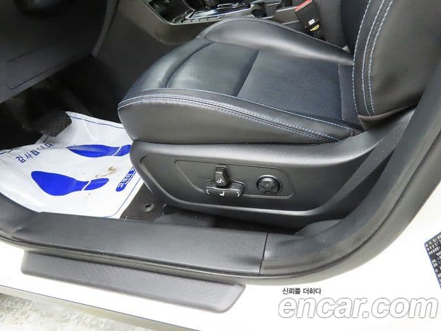 KG모빌리티(SsangYong) Korando EV (이모션) E5, 2022 16