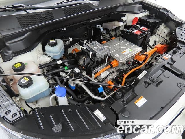 KG모빌리티(SsangYong) Korando EV (이모션) E5, 2022 19