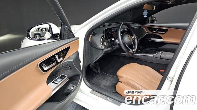 Mercedes-Benz E-класс W214 Avantgarde, 2024 11